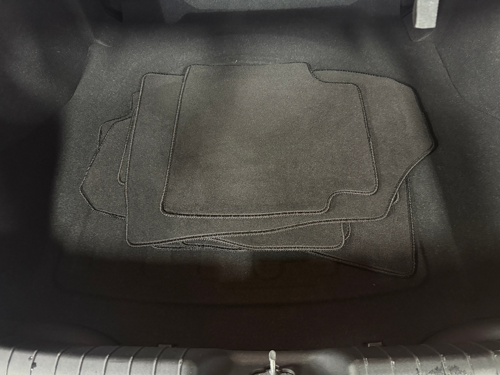 Thumbnail: 2024 Hyundai Elantra - 6