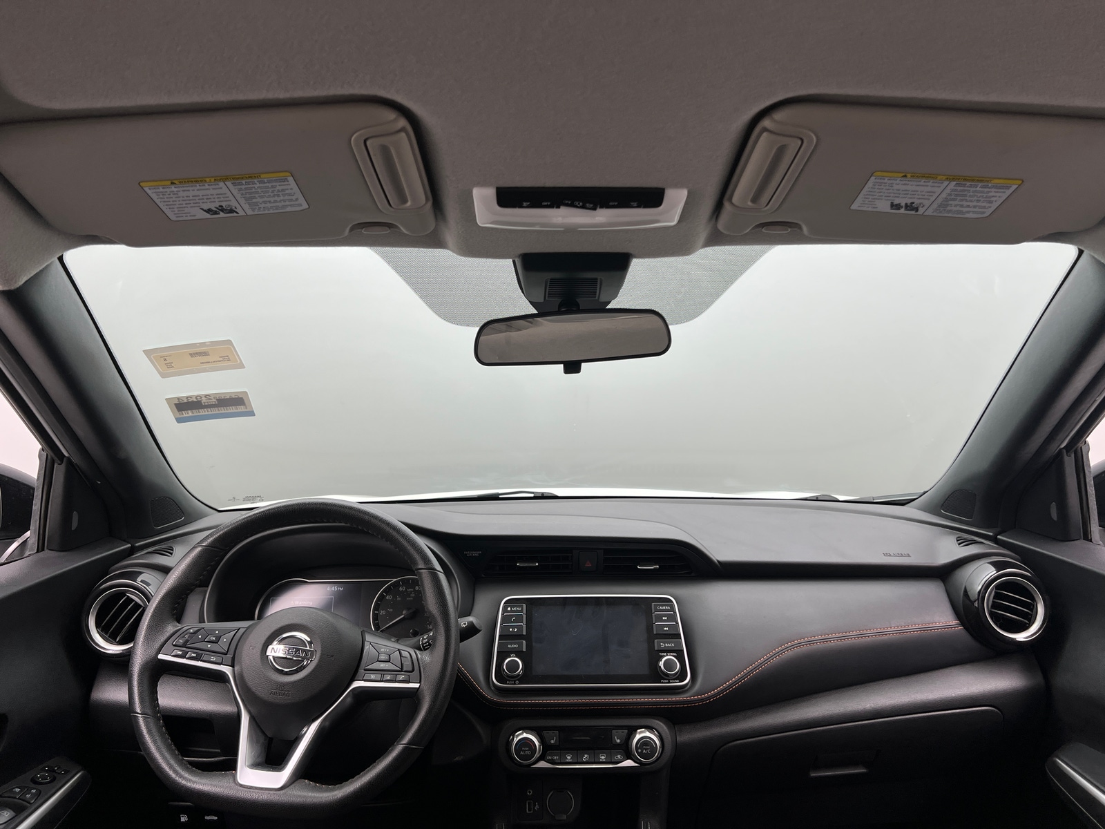 Thumbnail: 2020 Nissan Kicks - 2