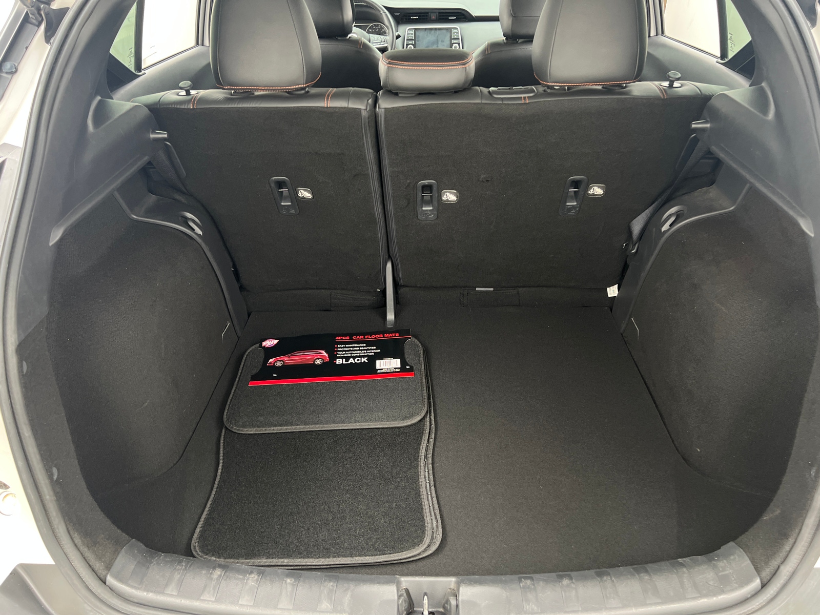 Thumbnail: 2020 Nissan Kicks - 6