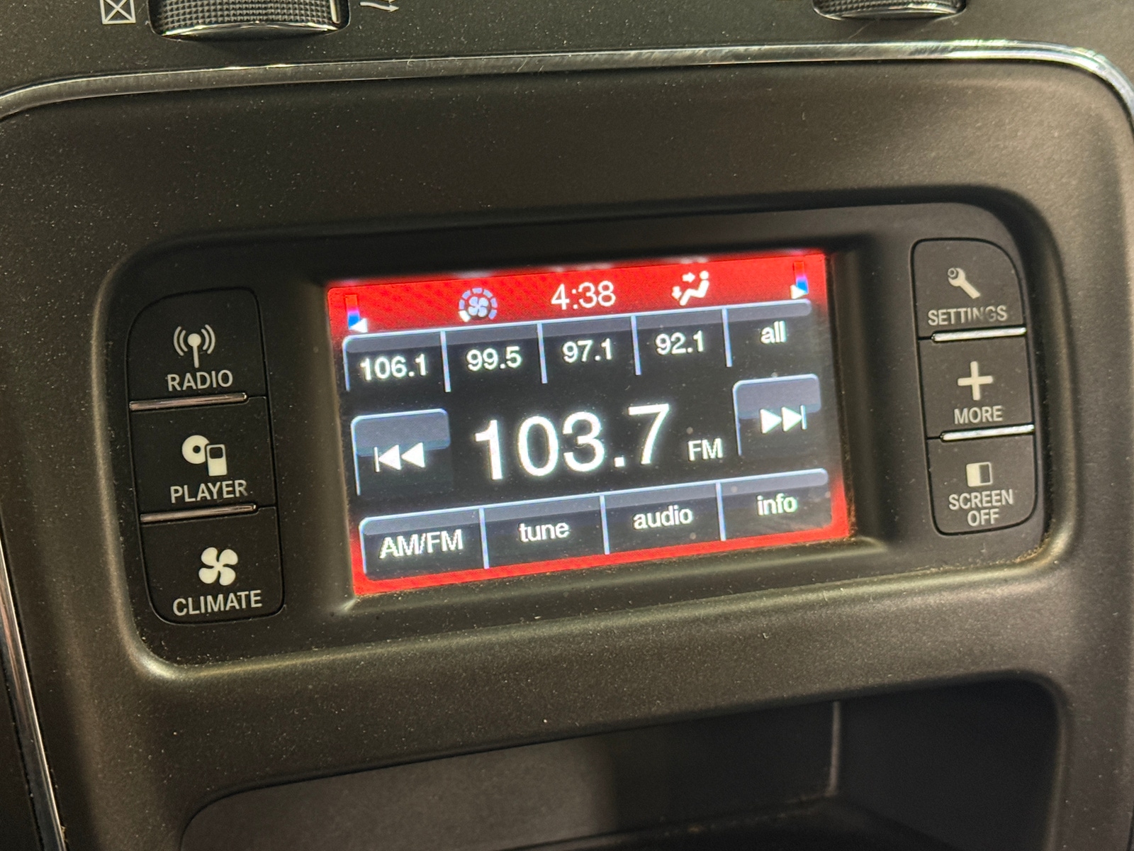 Thumbnail: 2020 Dodge Journey - 4