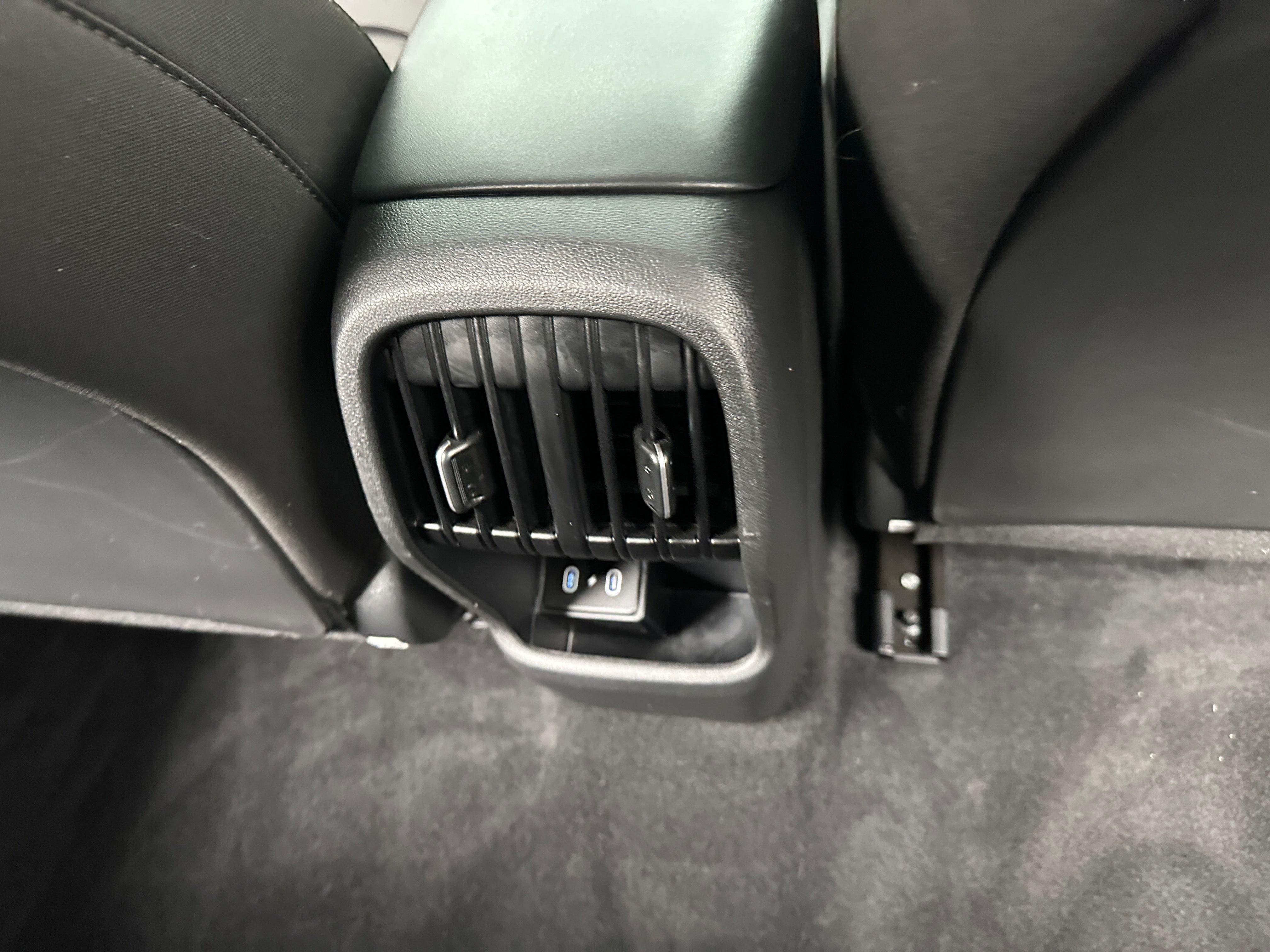 Used 2024 Hyundai Kona EV SEL with VIN KM8HC3A66RU014694 for sale in Auburn, WA