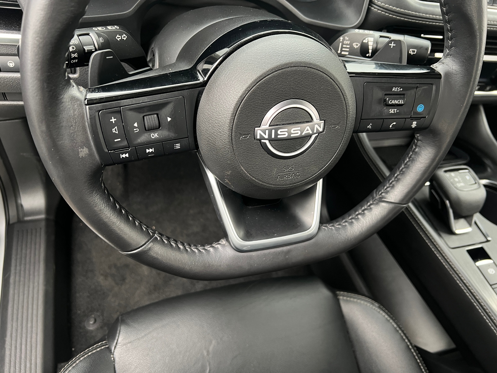 Thumbnail: 2022 Nissan Rogue - 4