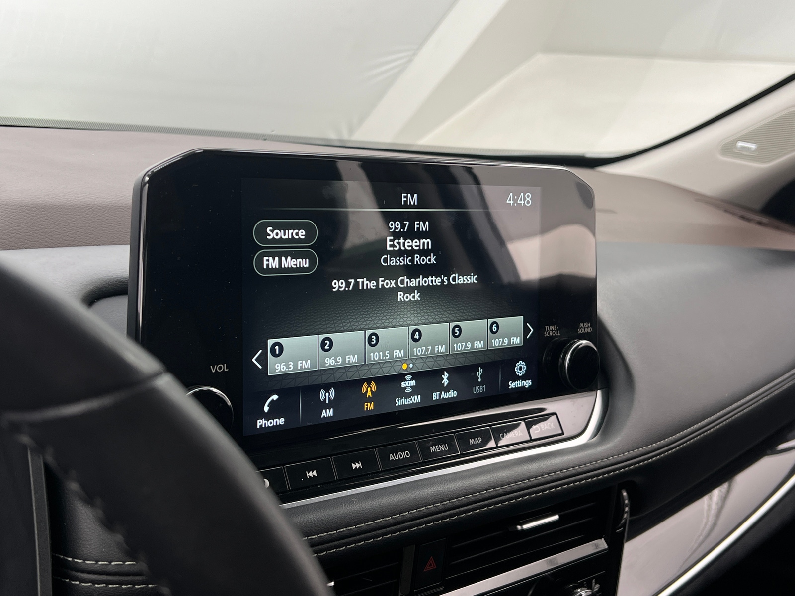 Thumbnail: 2022 Nissan Rogue - 3