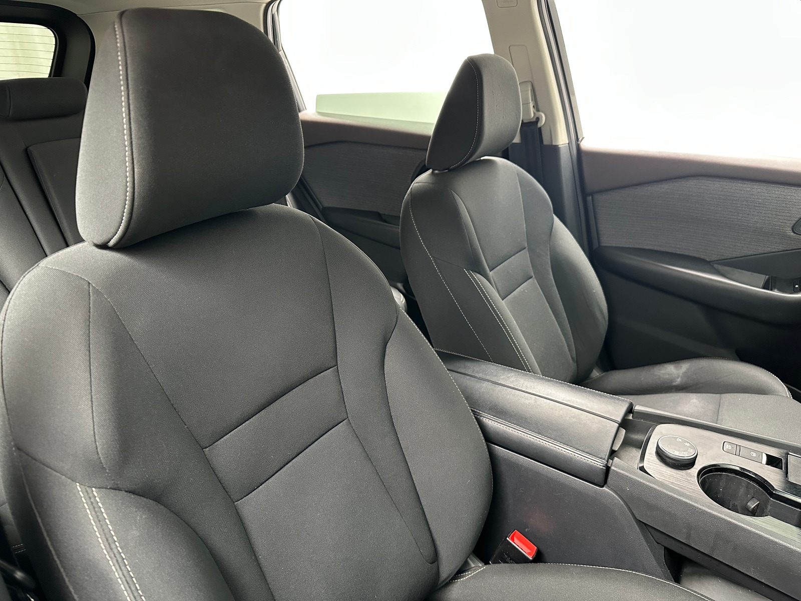 Thumbnail: 2023 Nissan Rogue - 2