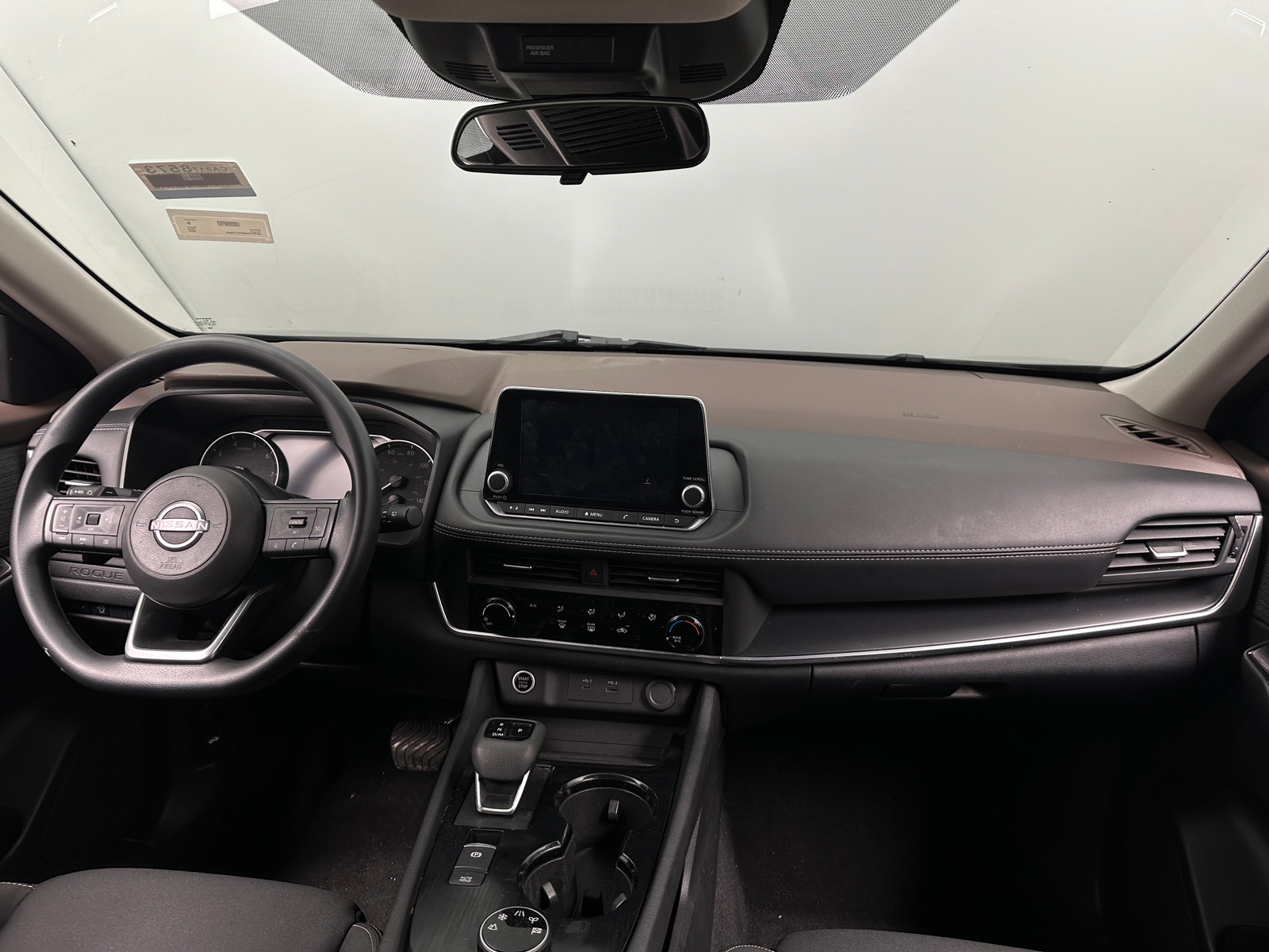 Thumbnail: 2023 Nissan Rogue - 3