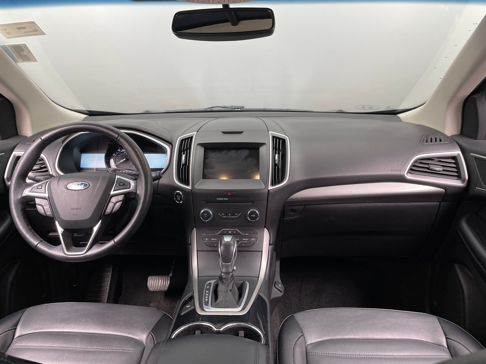 Thumbnail: 2018 Ford Edge - 3