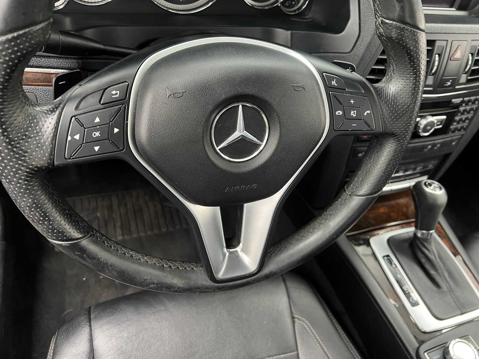 Thumbnail: 2013 Mercedes-Benz E-Class - 4