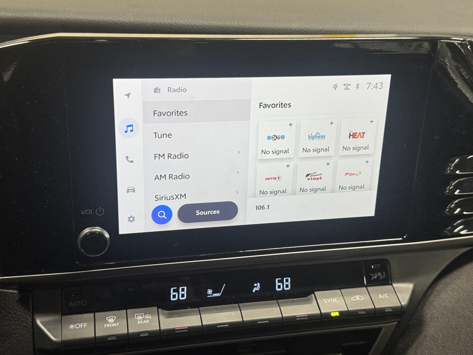 Thumbnail: 2025 Toyota Camry - 4