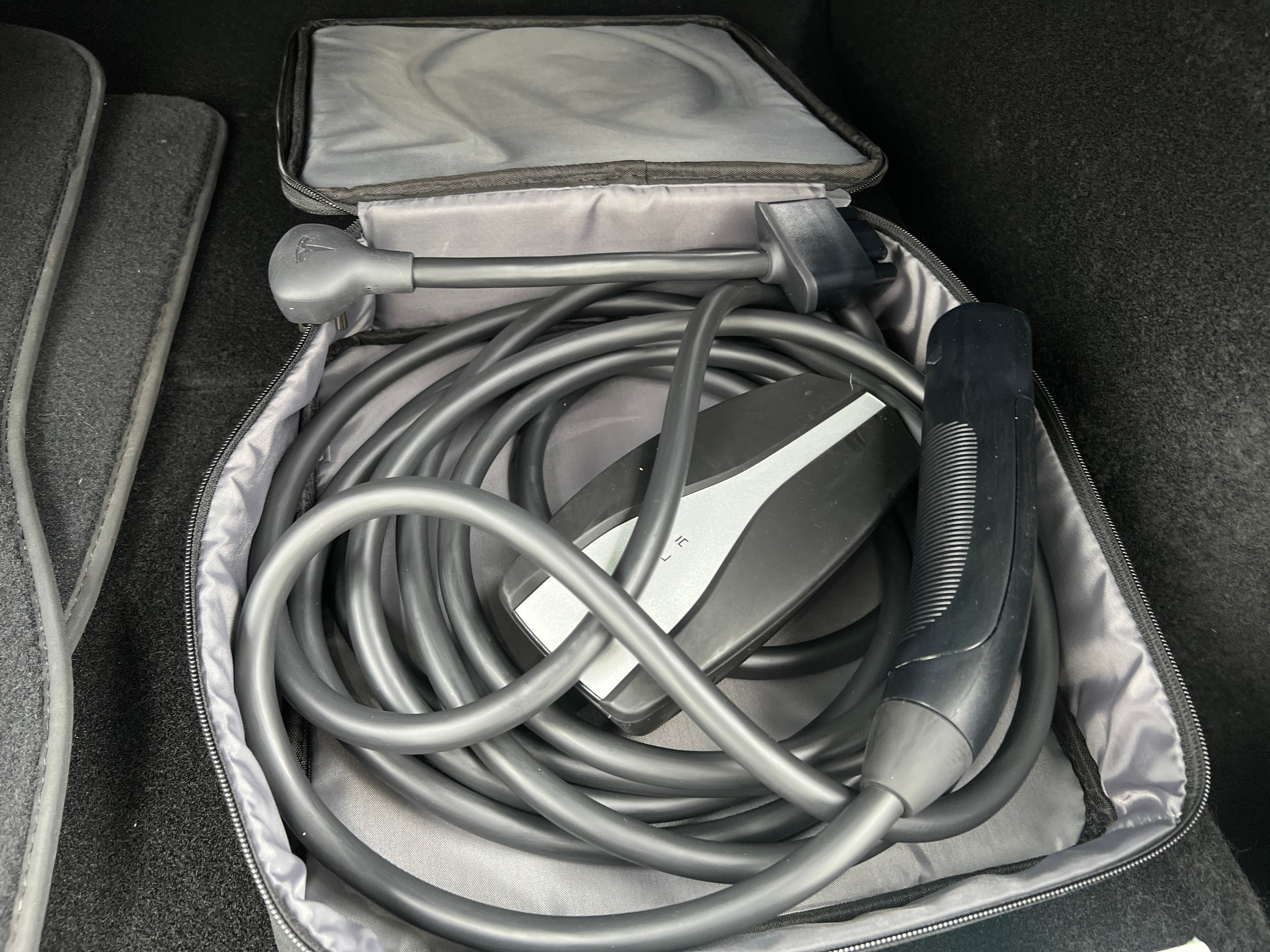 Used 2023 Tesla Model Y Long Range with VIN 7SAYGDEE6PA156520 for sale in Auburn, WA