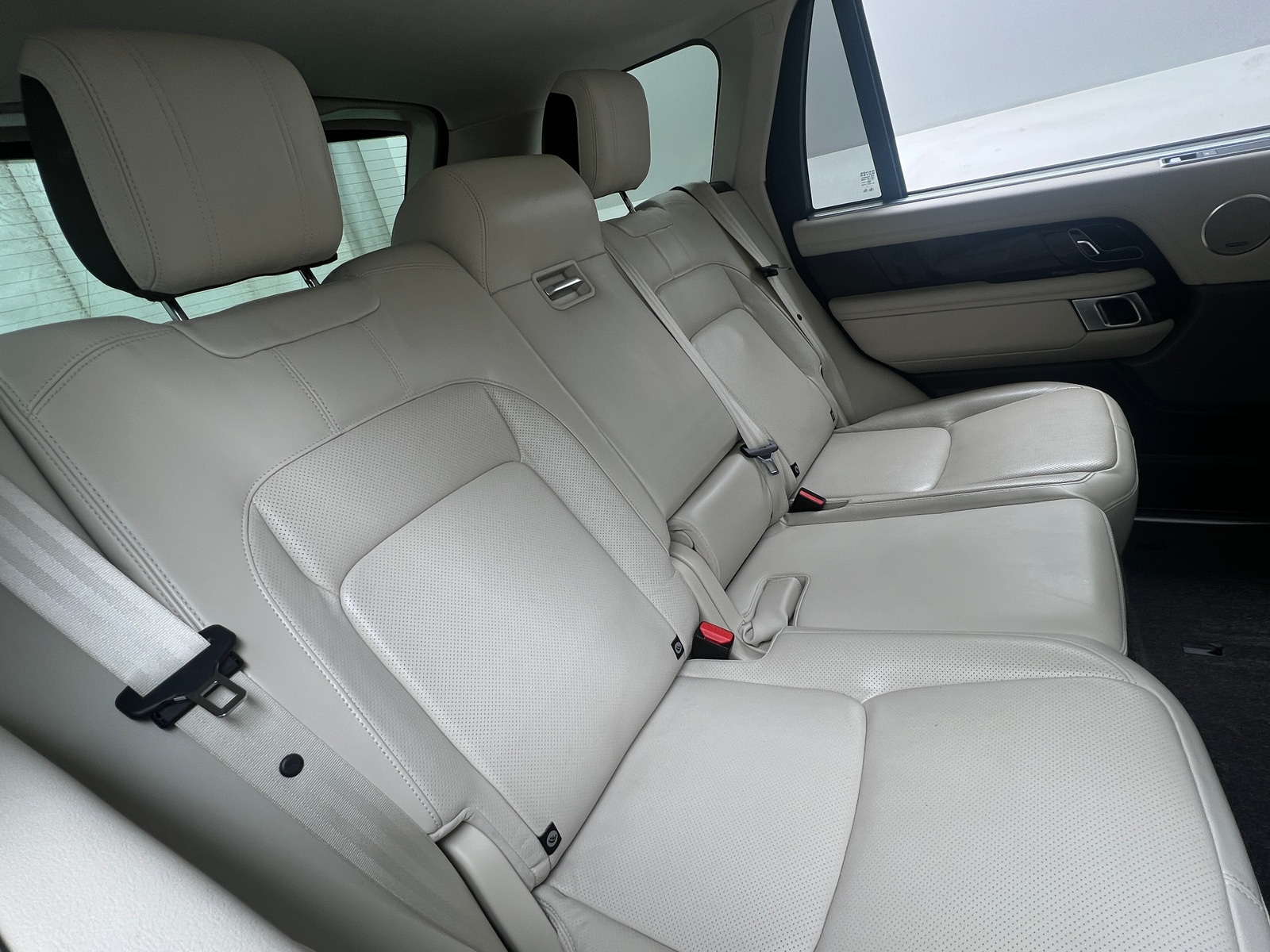 Thumbnail: 2019 Land Rover Range Rover - 5