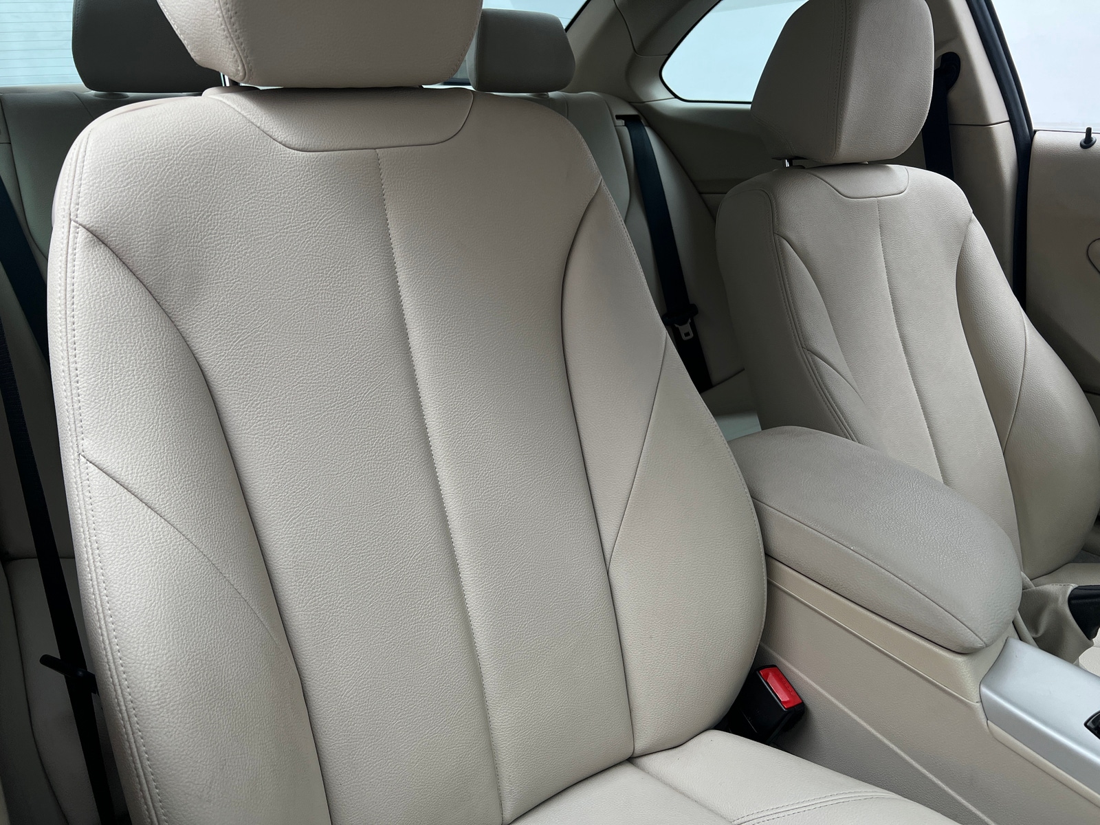 Thumbnail: 2015 BMW 2 Series - 2