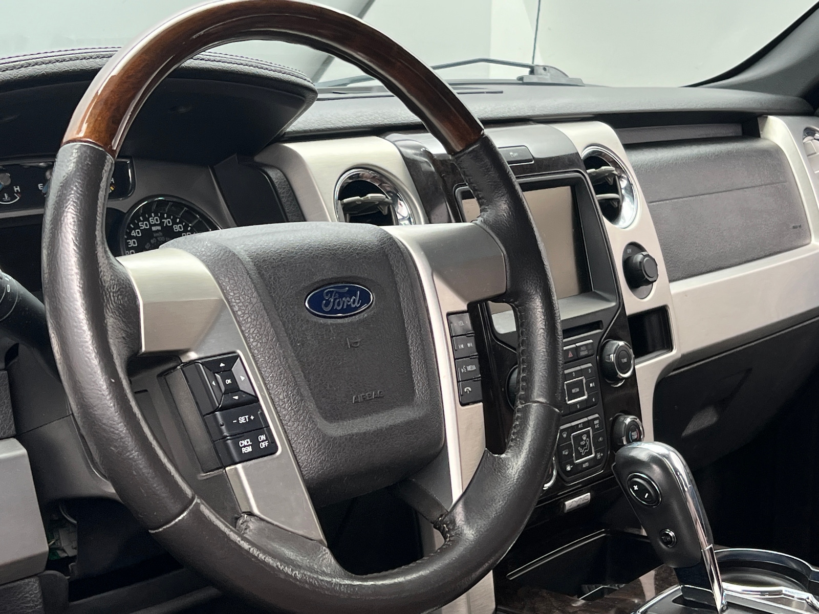 Thumbnail: 2014 Ford Econoline - 4