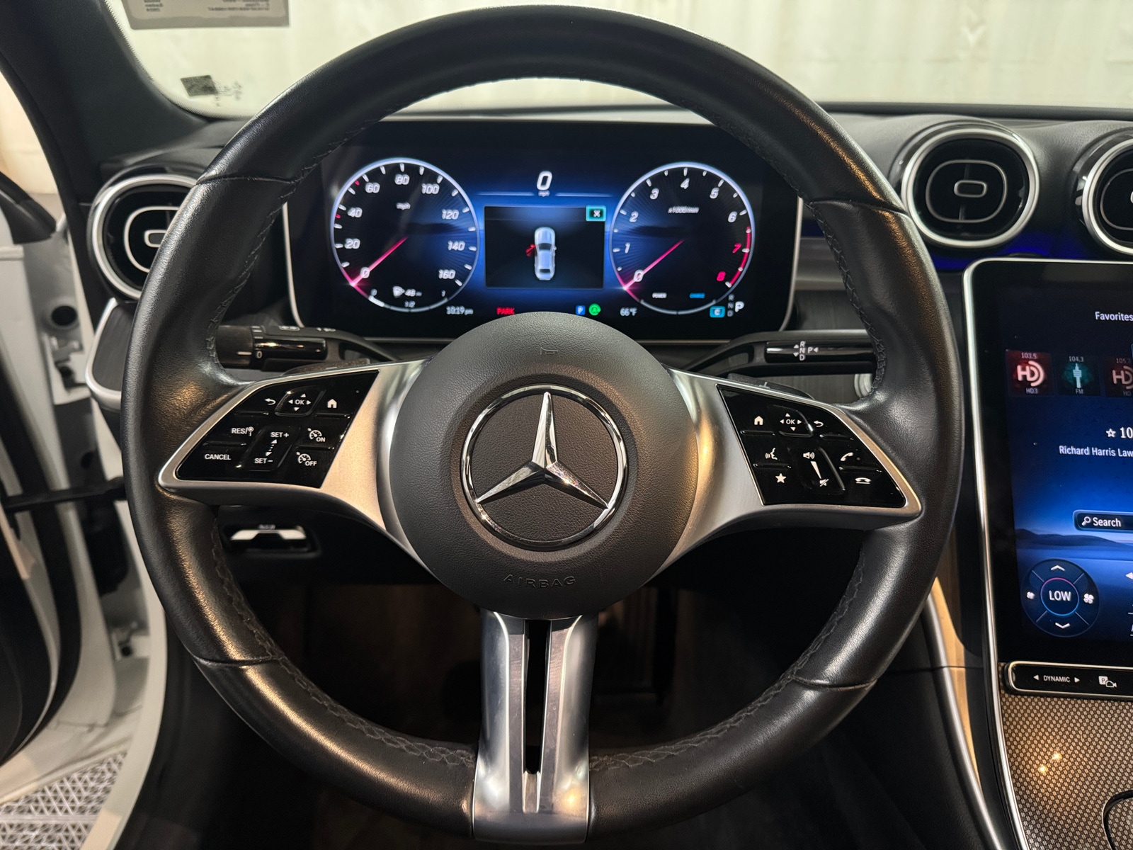 Thumbnail: 2024 Mercedes-Benz C-Class - 4