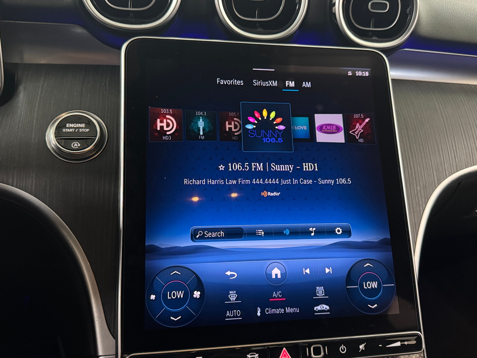 Thumbnail: 2024 Mercedes-Benz C-Class - 3