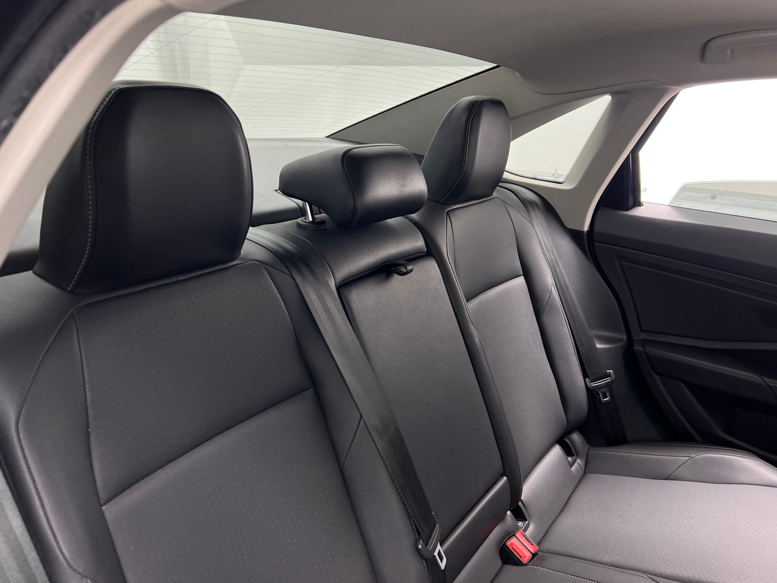 Thumbnail: 2019 Volkswagen Jetta - 6