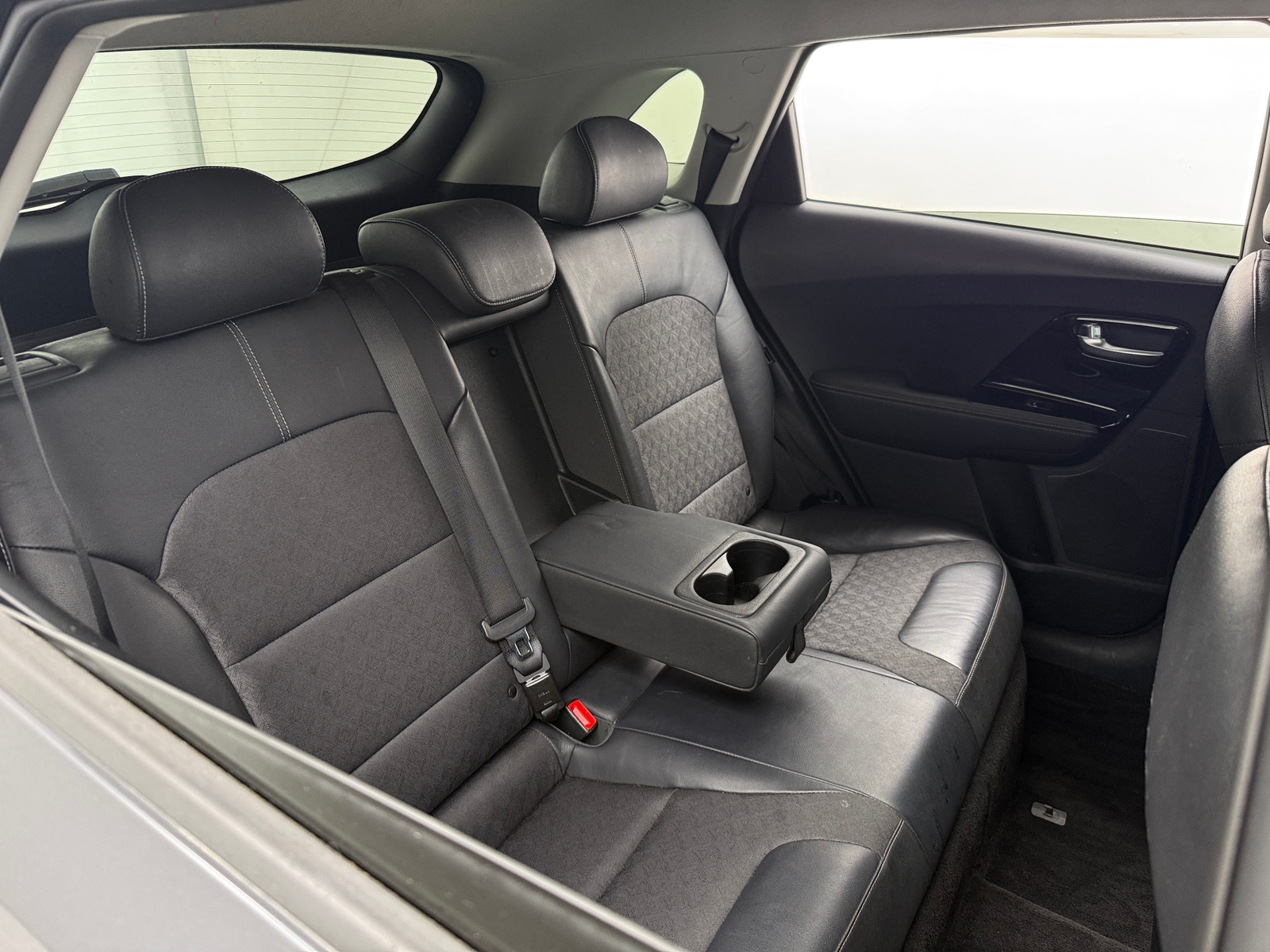 Thumbnail: 2019 Kia Niro - 6