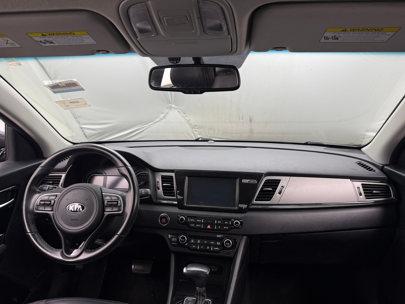 Thumbnail: 2019 Kia Niro - 3