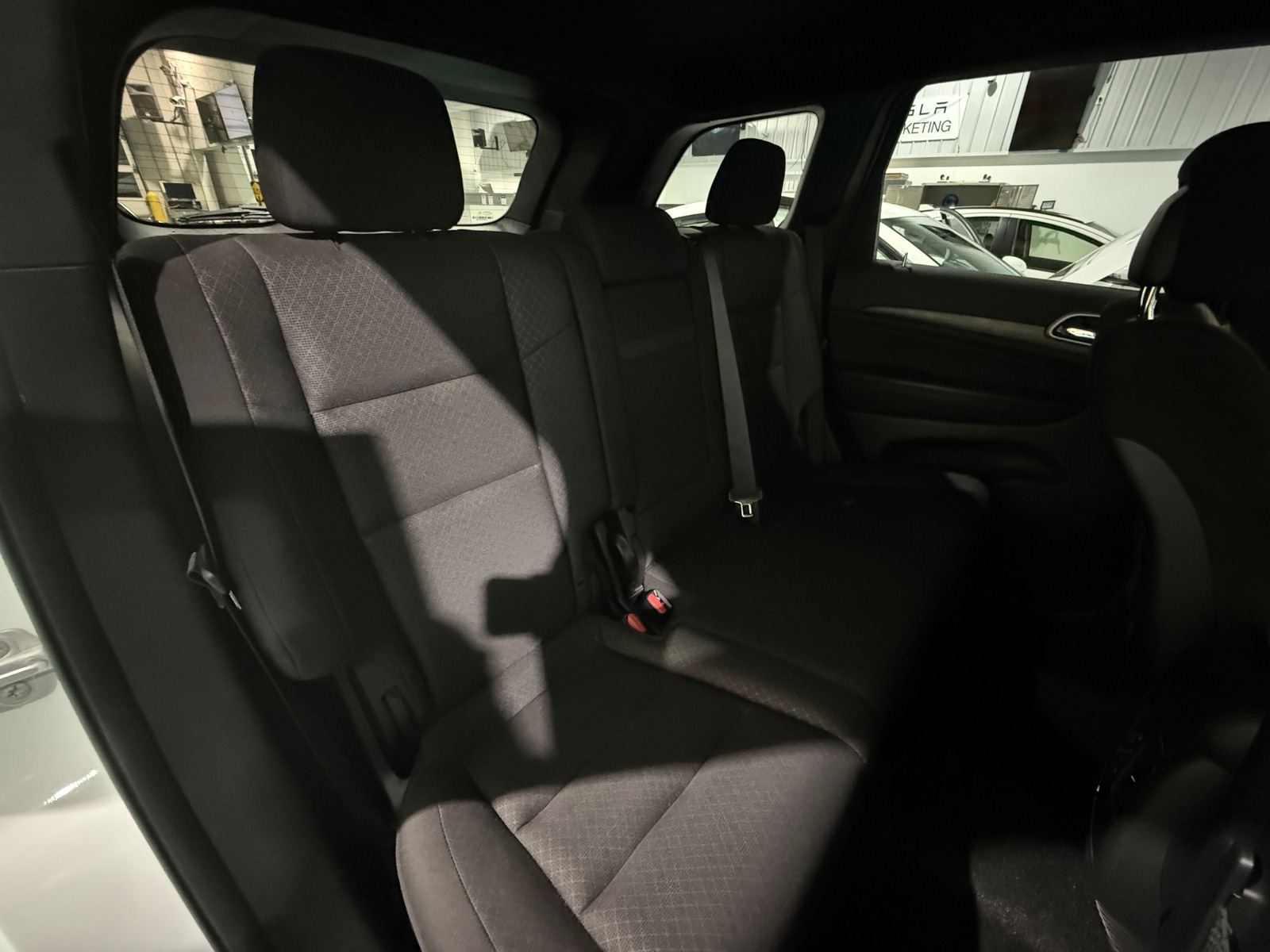 Thumbnail: 2021 Jeep Grand Cherokee - 6