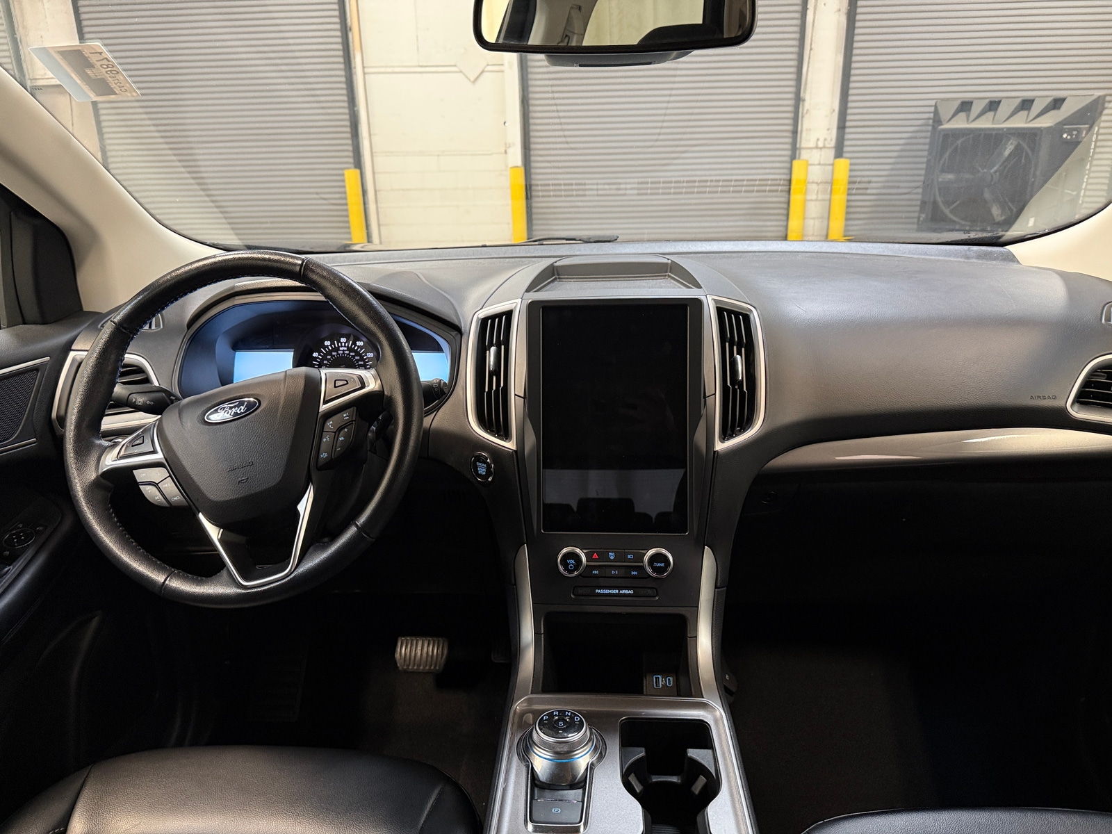 Thumbnail: 2023 Ford Edge - 2