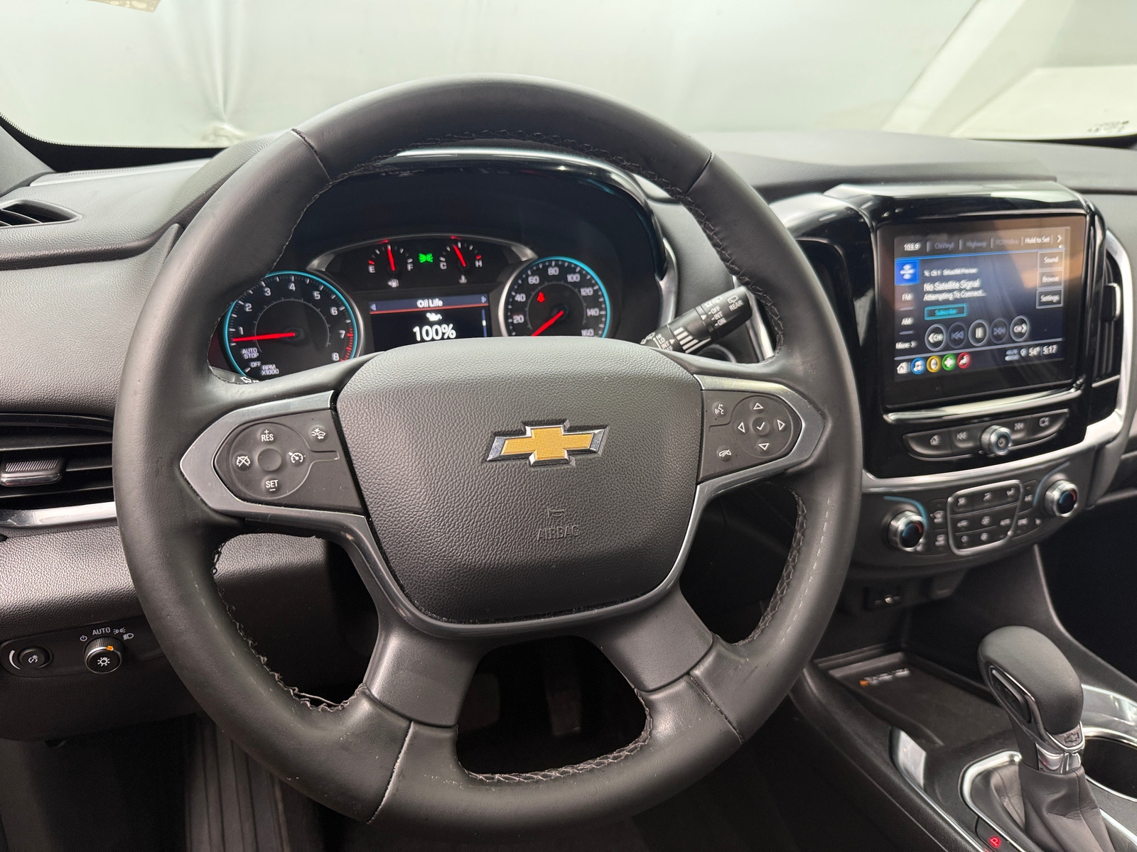 Thumbnail: 2023 Chevrolet Traverse - 5