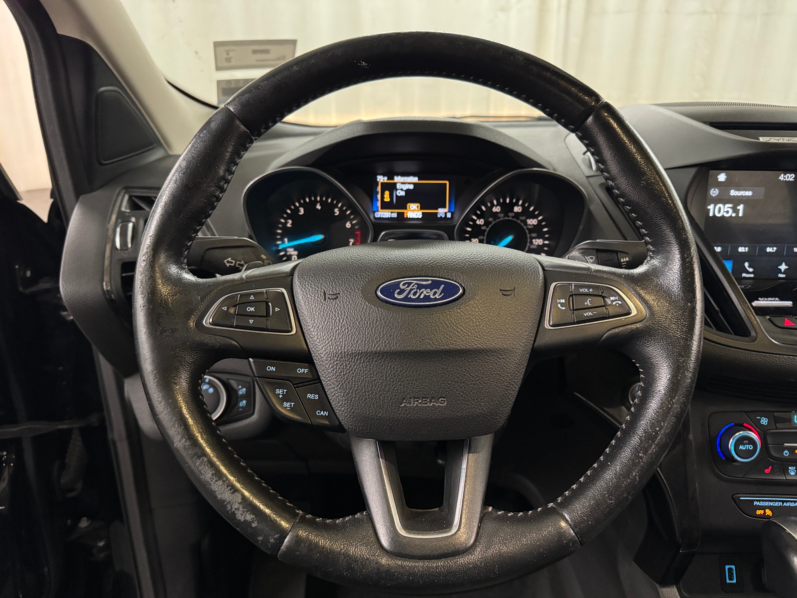 Thumbnail: 2017 Ford Escape - 5