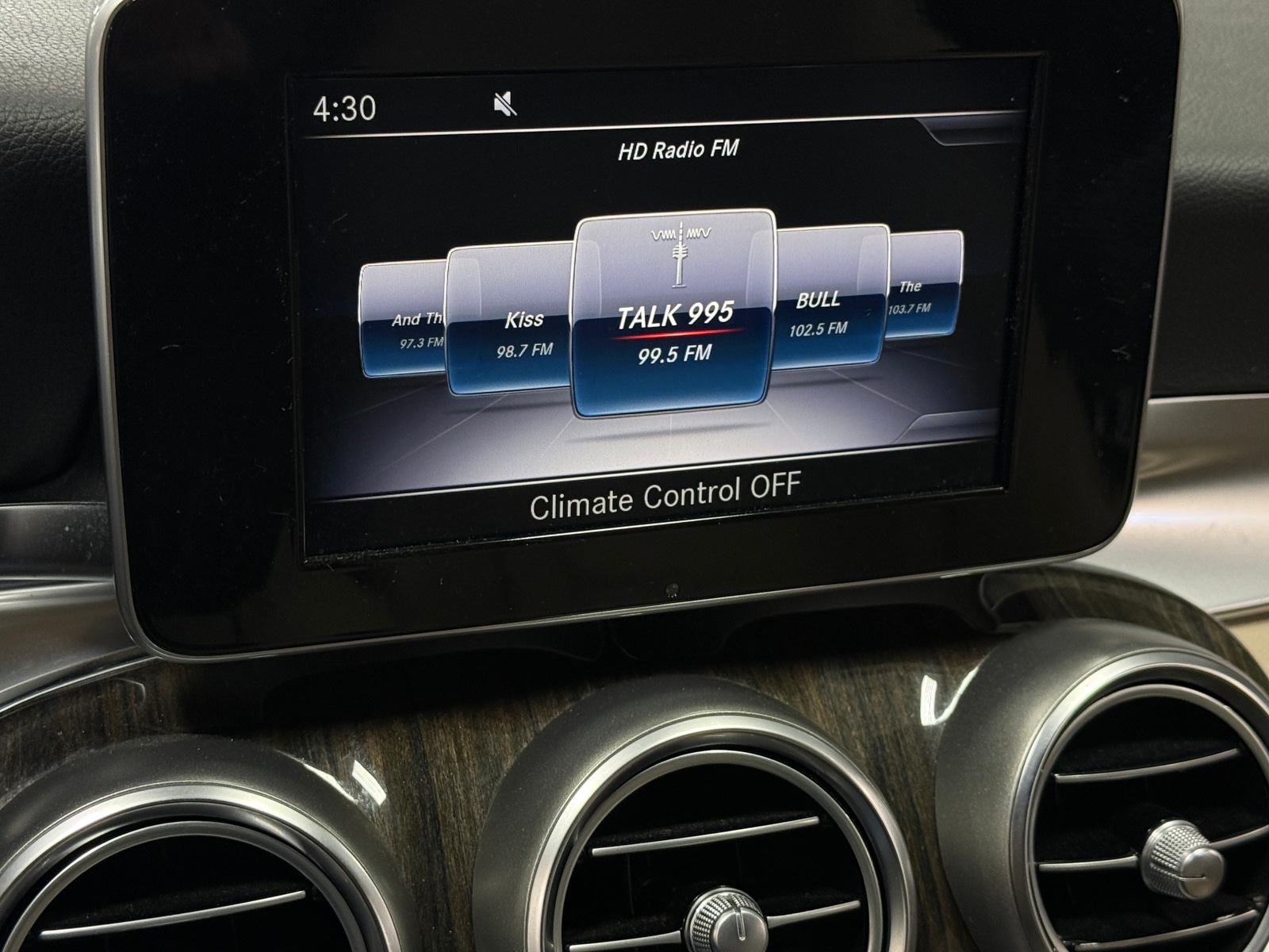 Thumbnail: 2018 Mercedes-Benz C-Class - 3