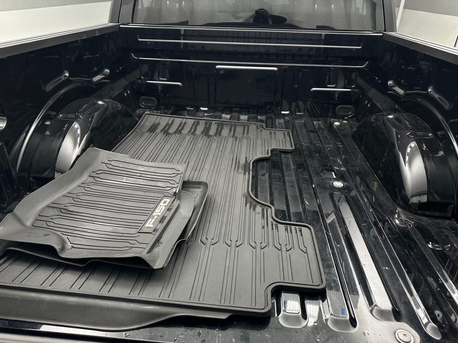 Thumbnail: 2025 Ford Econoline - 7