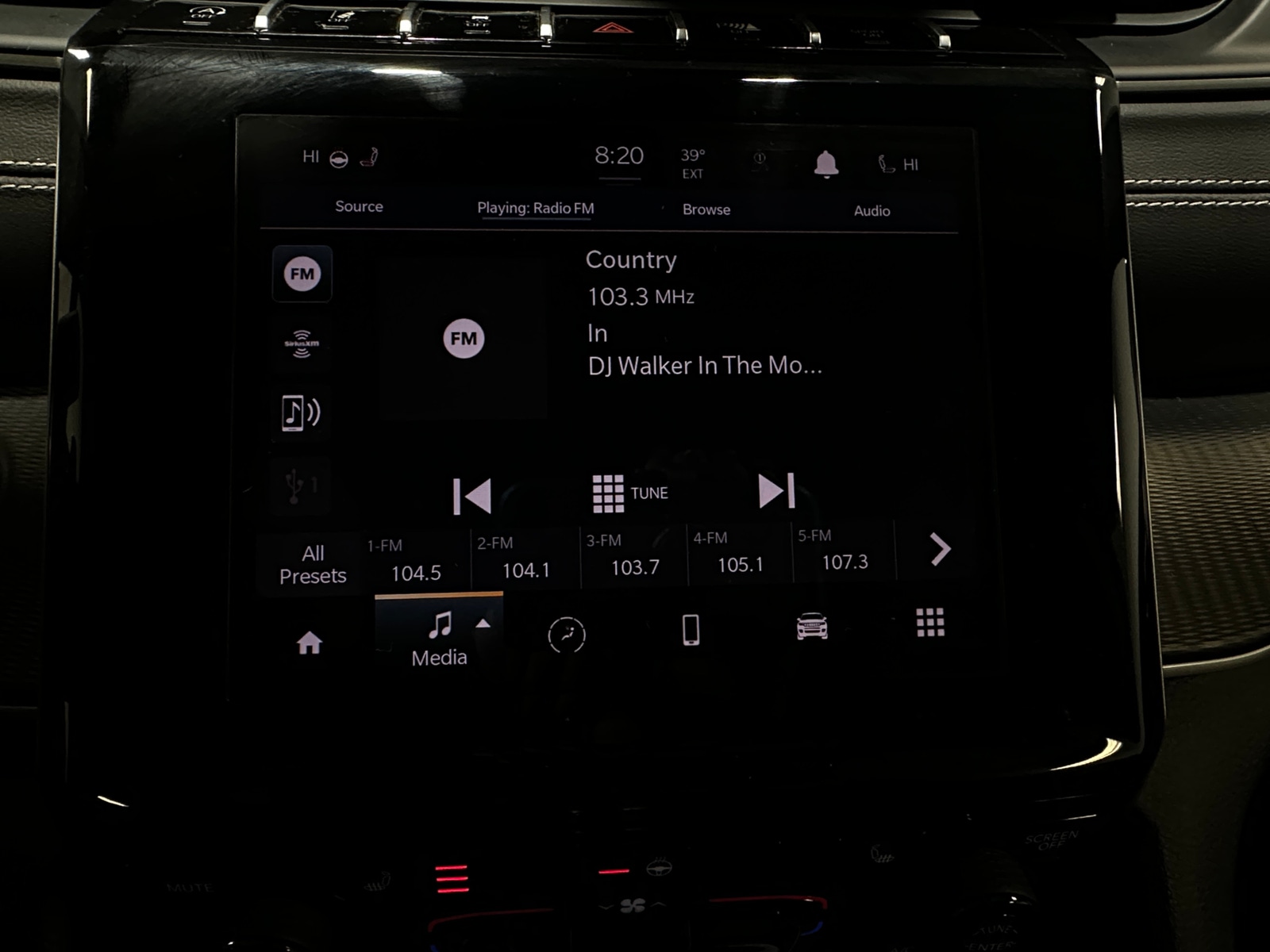 Thumbnail: 2024 Jeep Grand Cherokee L - 4