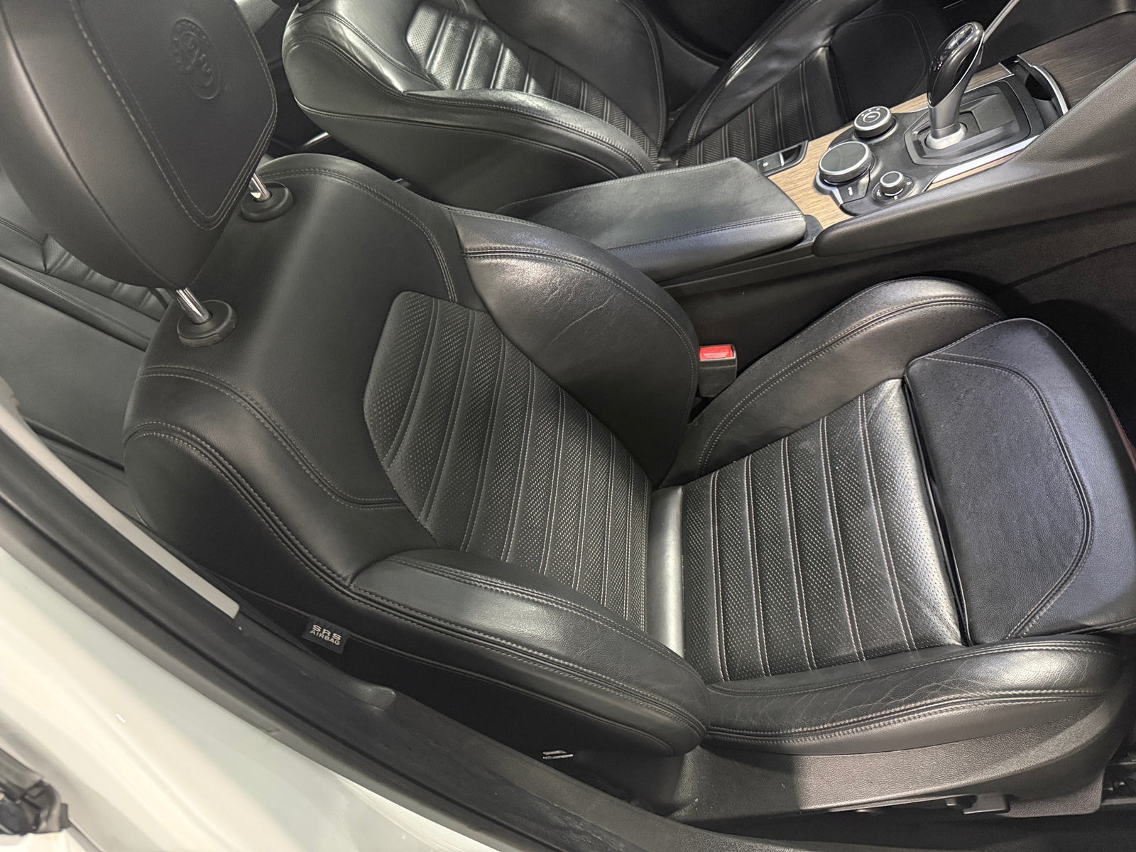 Thumbnail: 2017 Alfa Romeo Giulia - 2