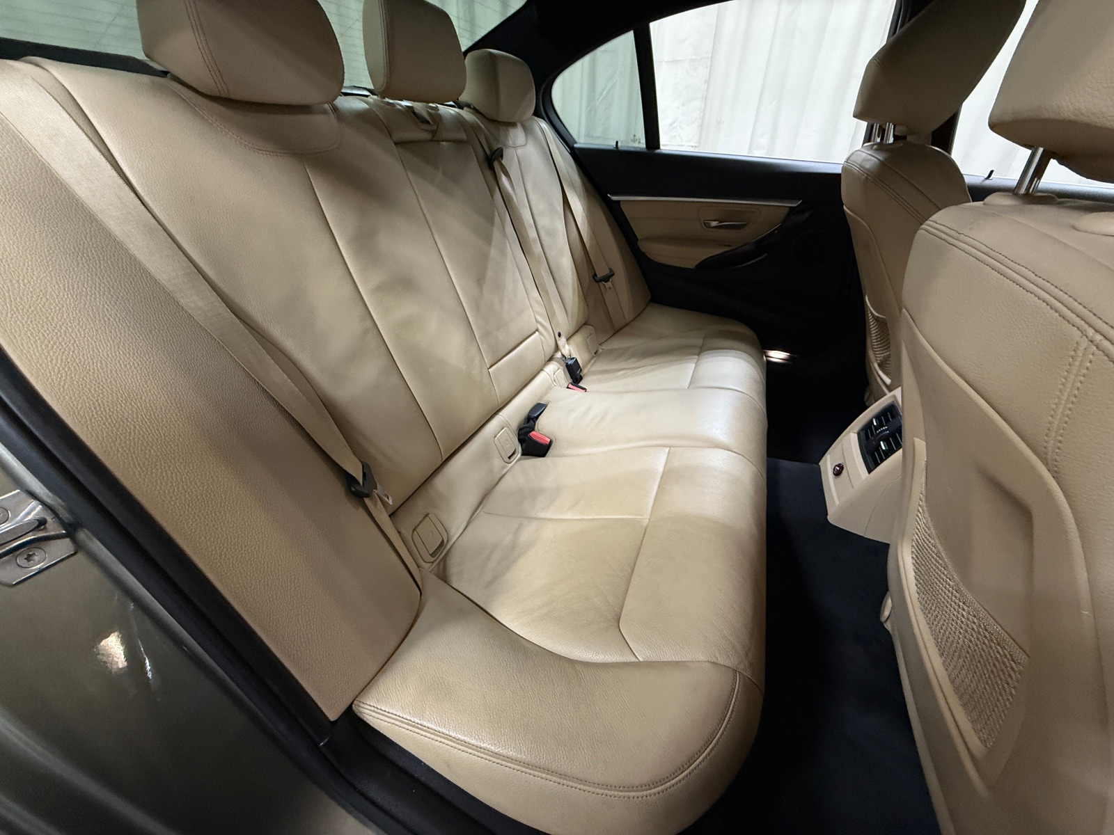 Thumbnail: 2018 BMW 3 Series - 5