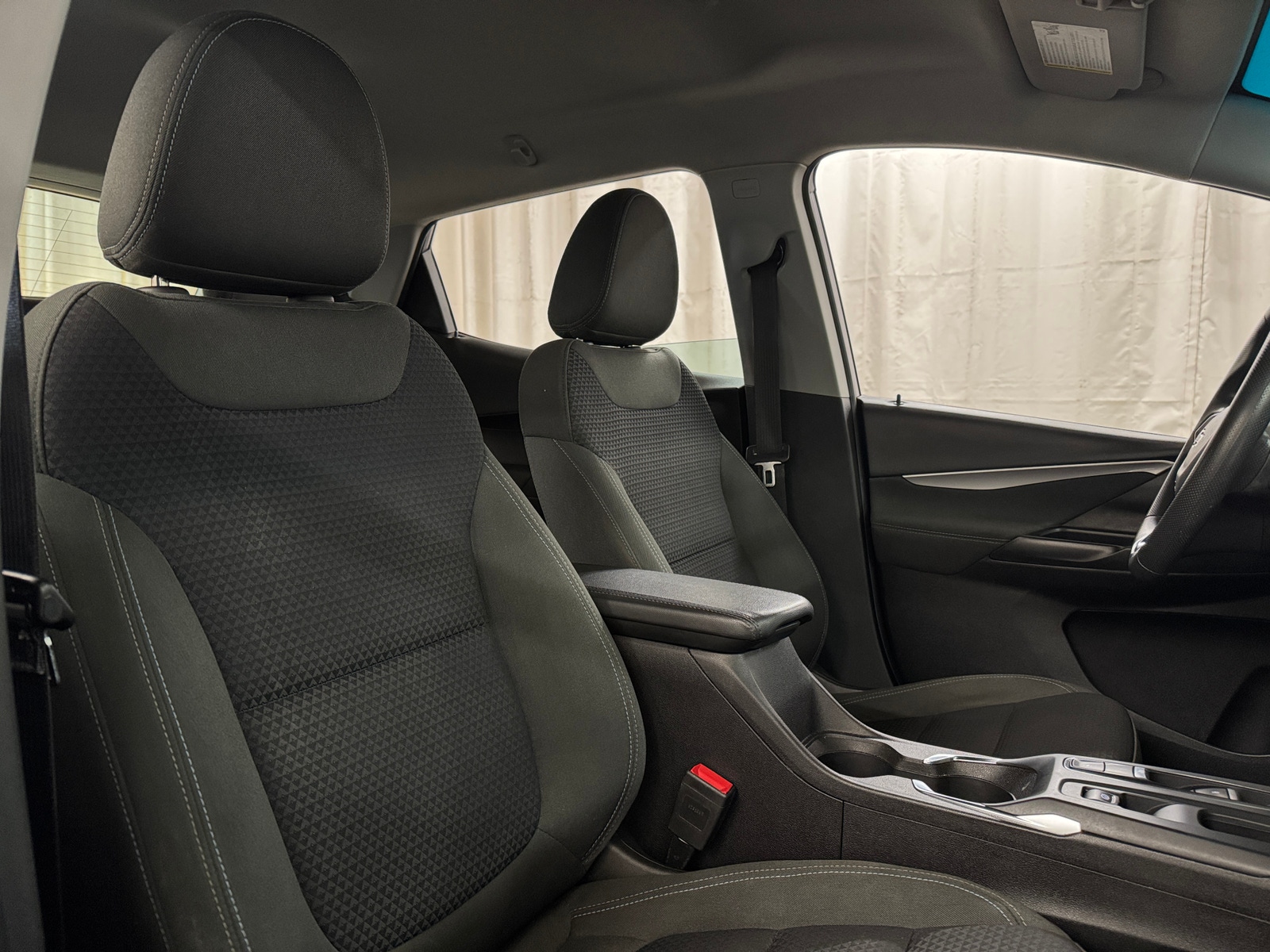 Thumbnail: 2023 Chevrolet Bolt EV - 2