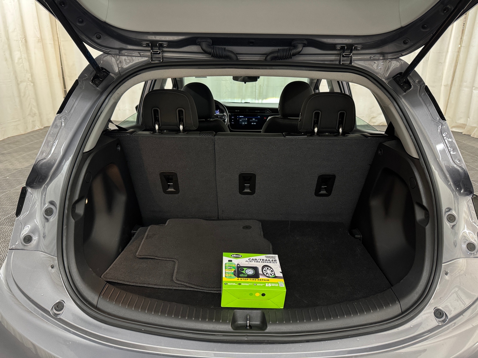 Thumbnail: 2023 Chevrolet Bolt EV - 7