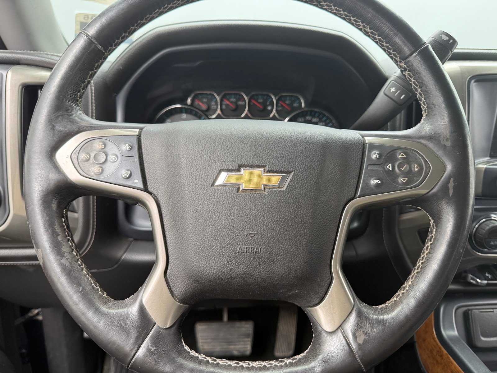 Thumbnail: 2017 Chevrolet Silverado 1500 - 4