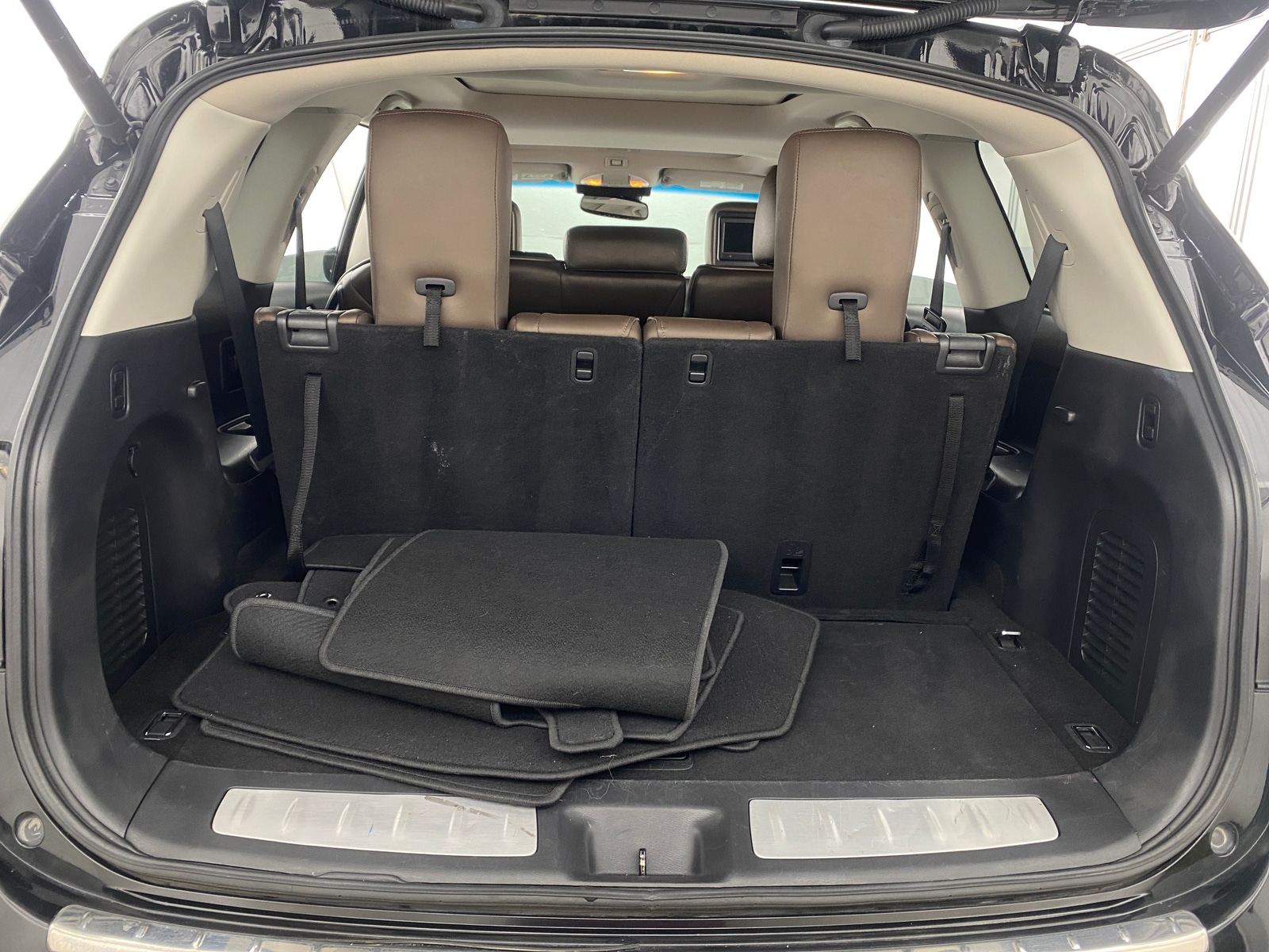 Thumbnail: 2013 INFINITI JX35 - 6