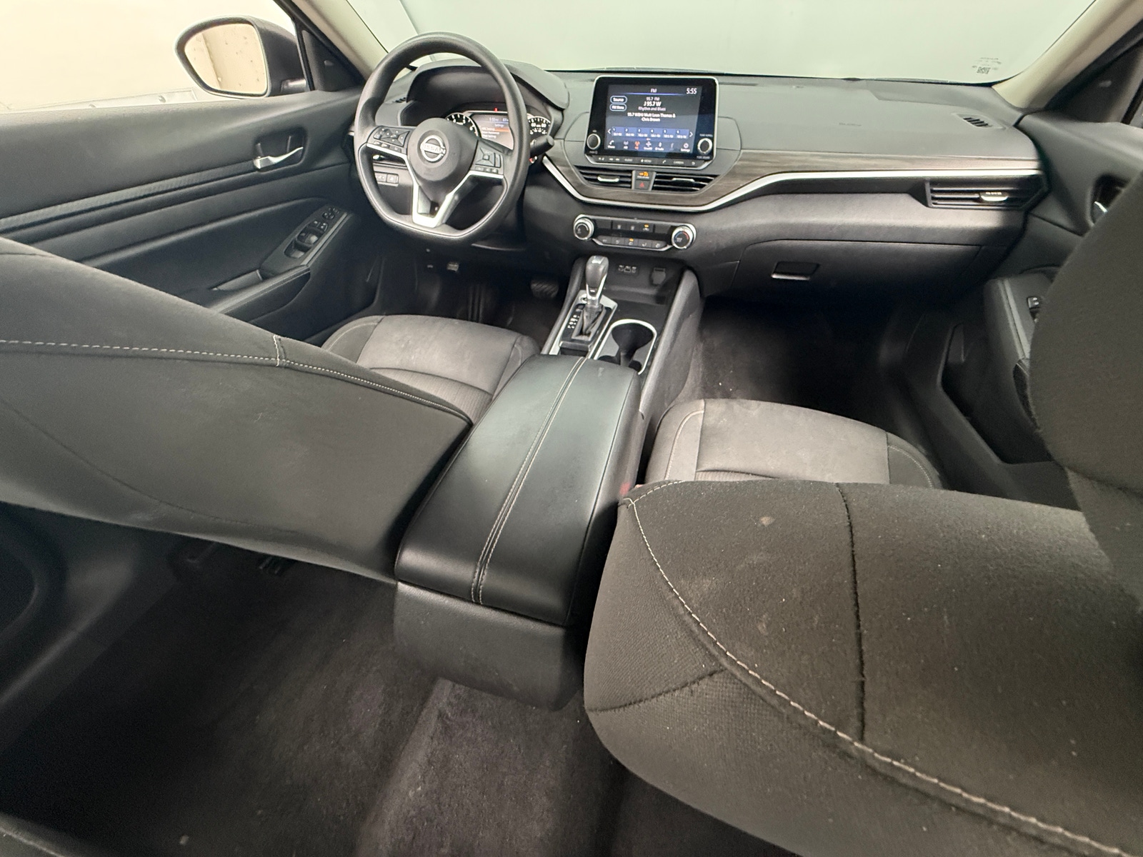 Thumbnail: 2024 Nissan Altima - 3