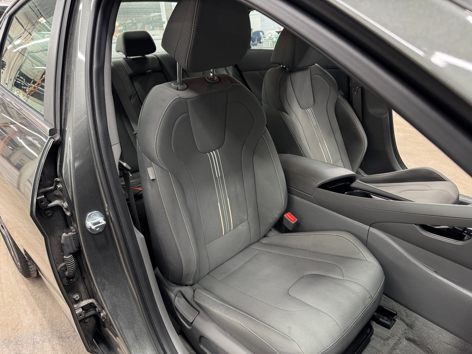 Thumbnail: 2025 Hyundai Elantra - 2