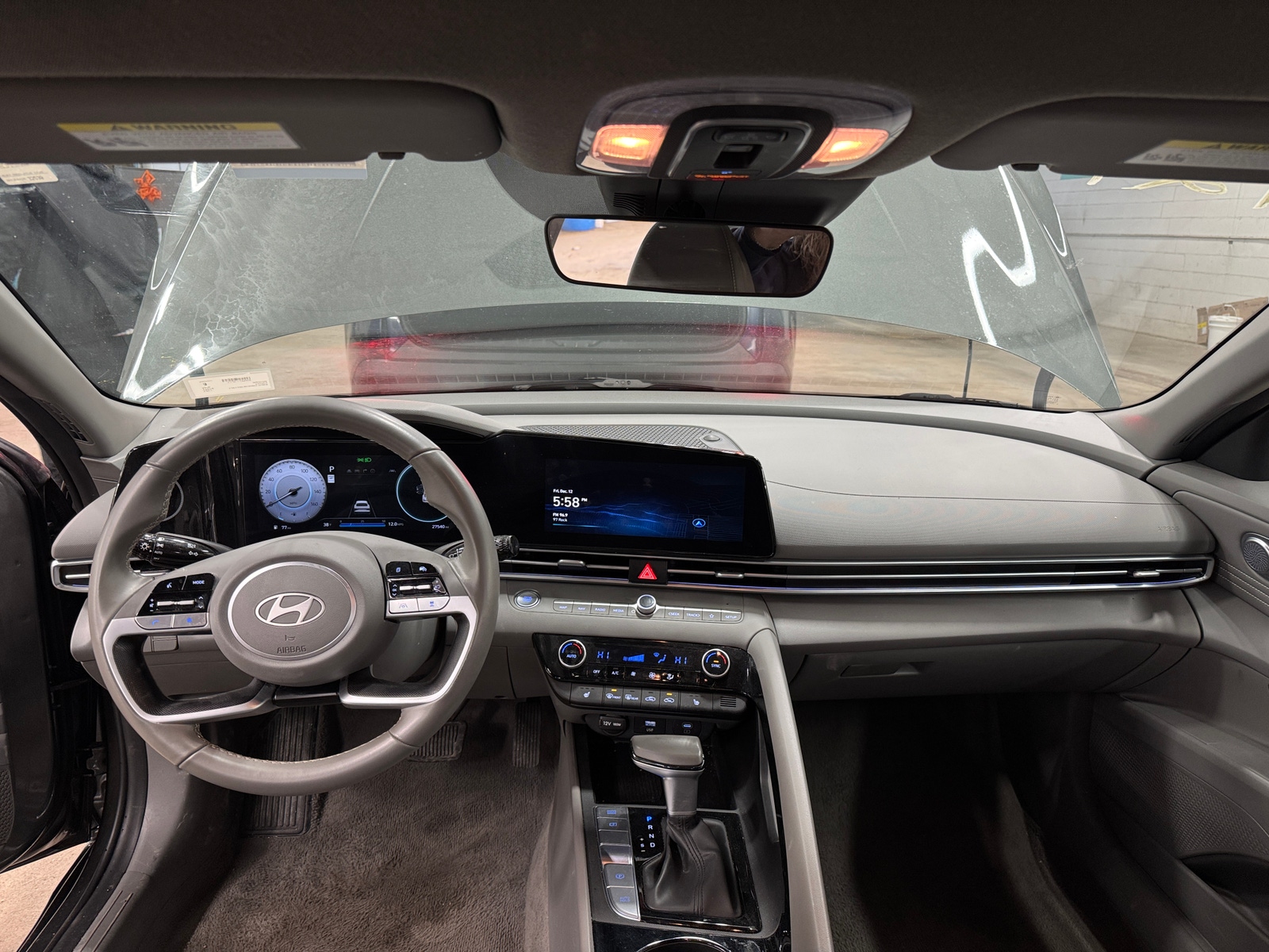 Thumbnail: 2025 Hyundai Elantra - 3