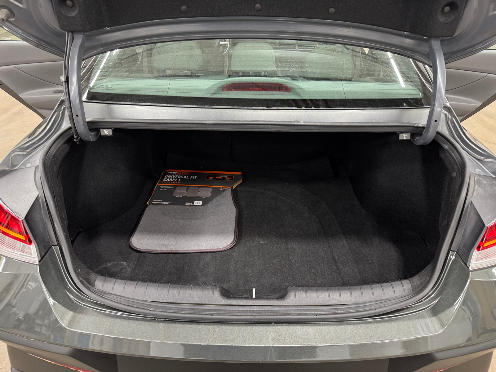 Thumbnail: 2025 Hyundai Elantra - 7