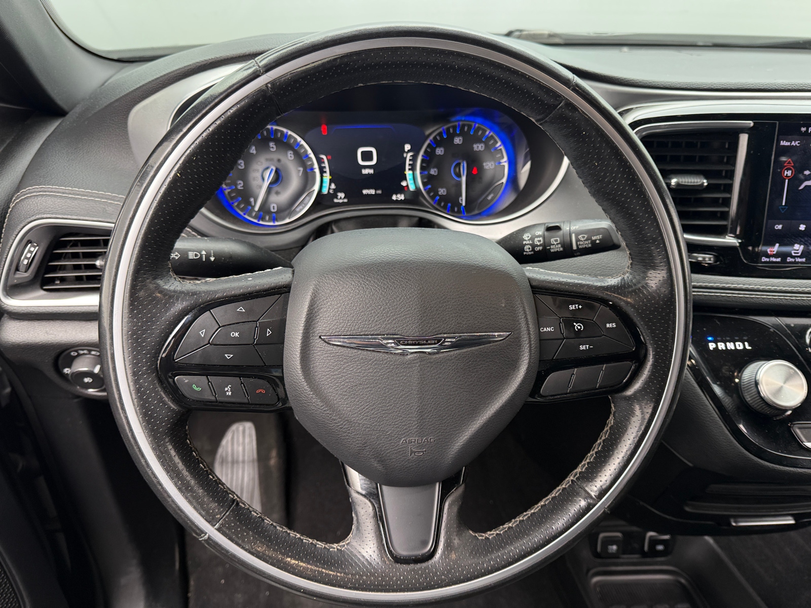 Thumbnail: 2019 Chrysler Pacifica - 4