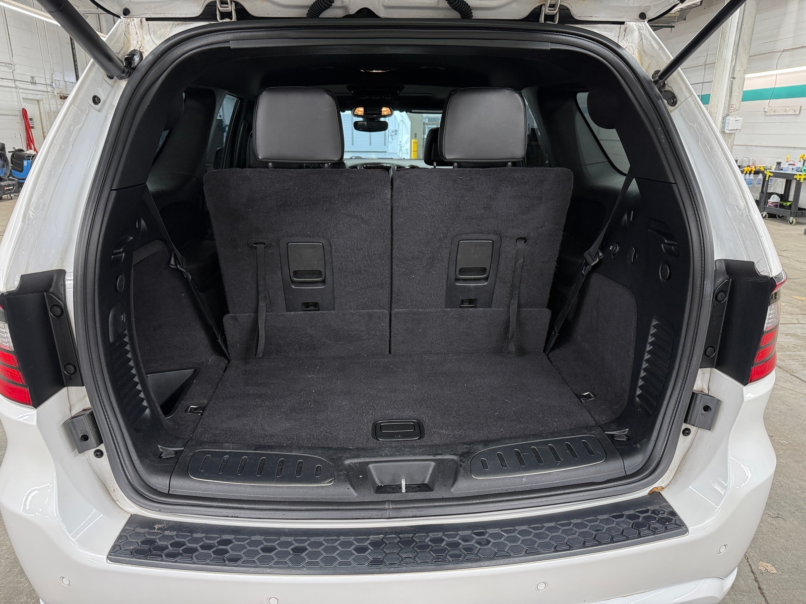 Thumbnail: 2018 Dodge Durango - 6