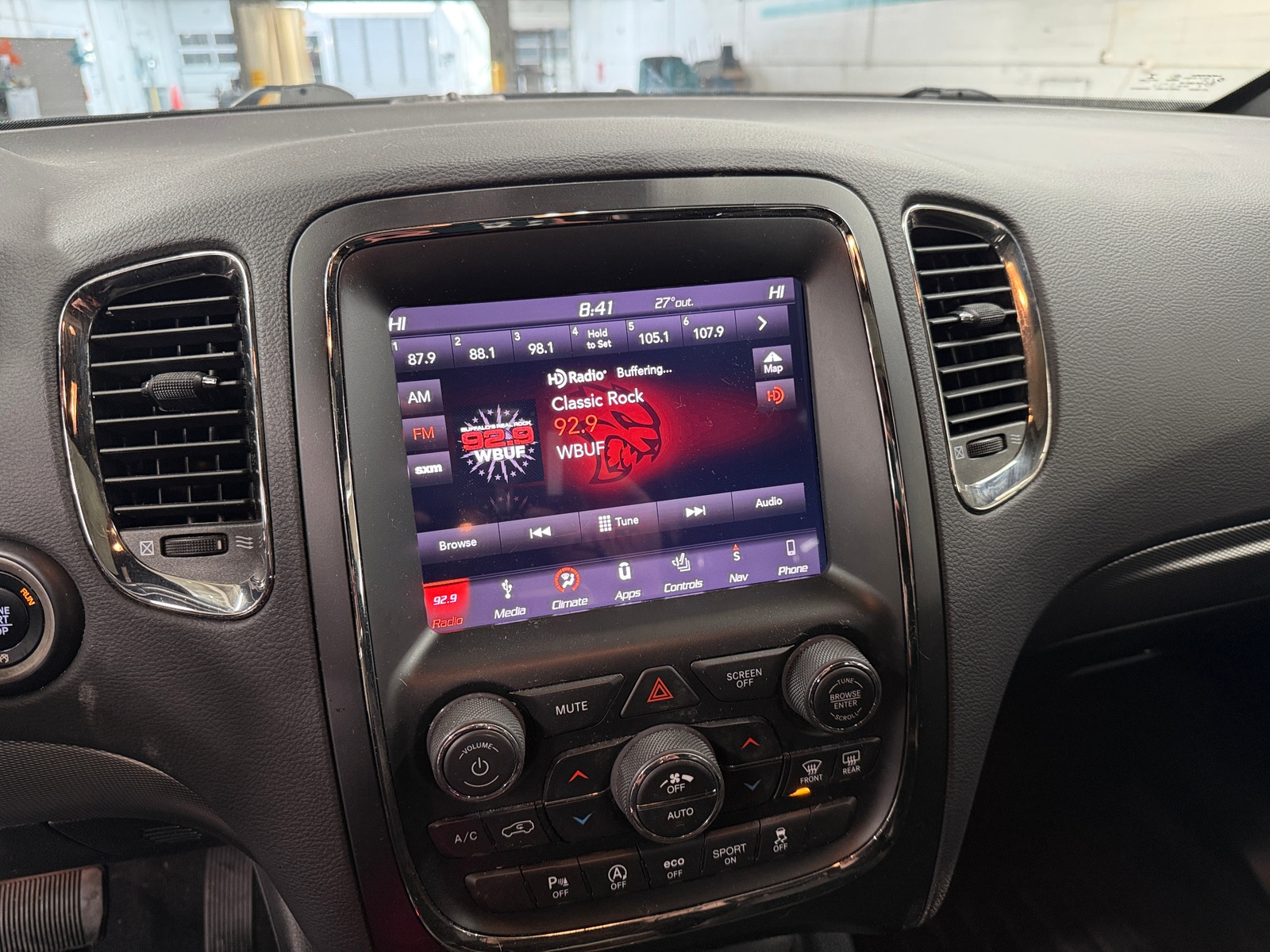 Thumbnail: 2018 Dodge Durango - 3