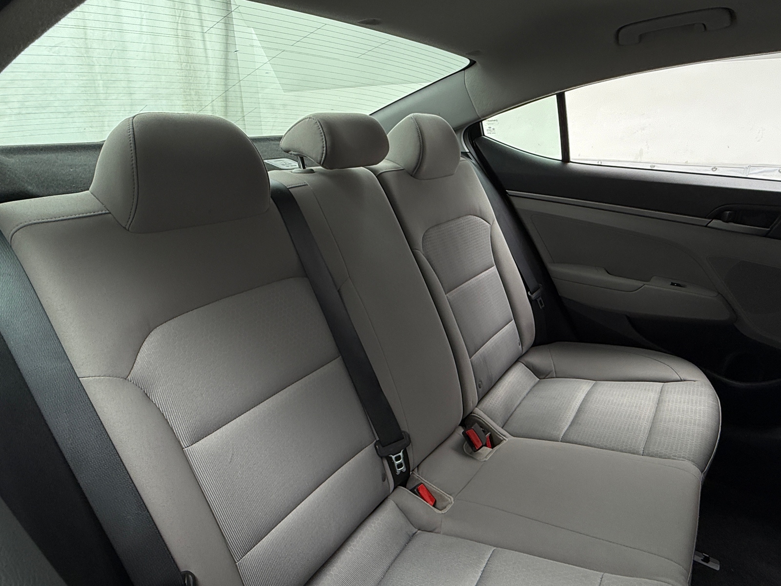 Thumbnail: 2017 Hyundai Elantra - 6