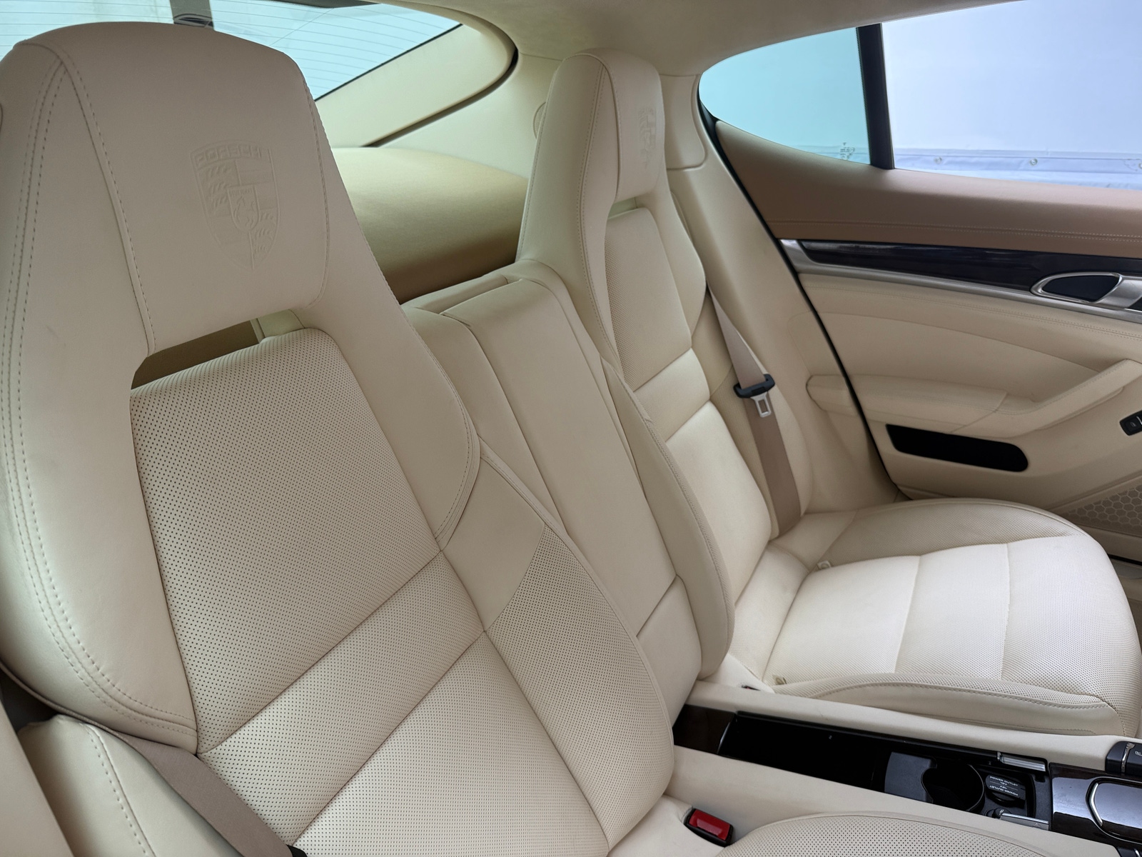 Thumbnail: 2016 Porsche Panamera - 5