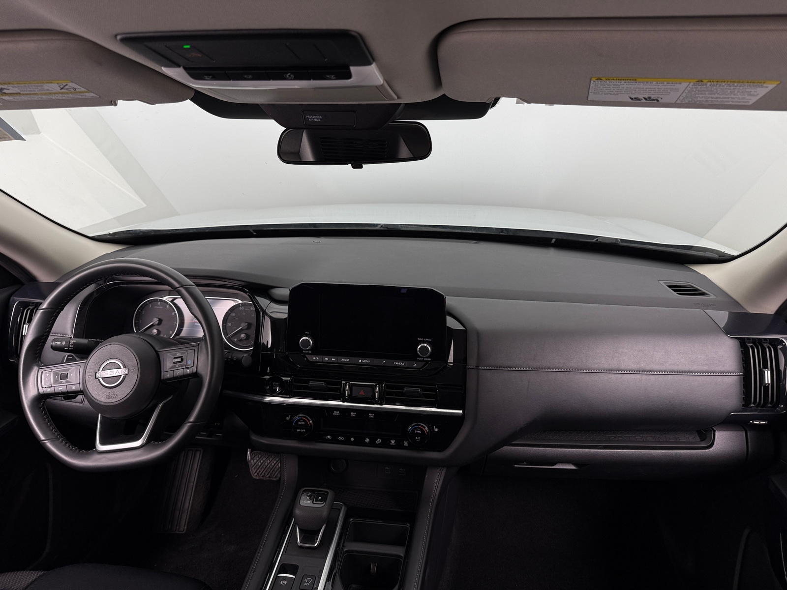 Thumbnail: 2025 Nissan Pathfinder - 3