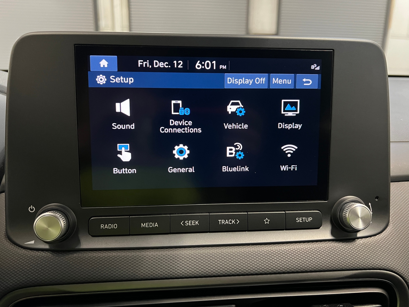 Thumbnail: 2023 Hyundai Kona - 4