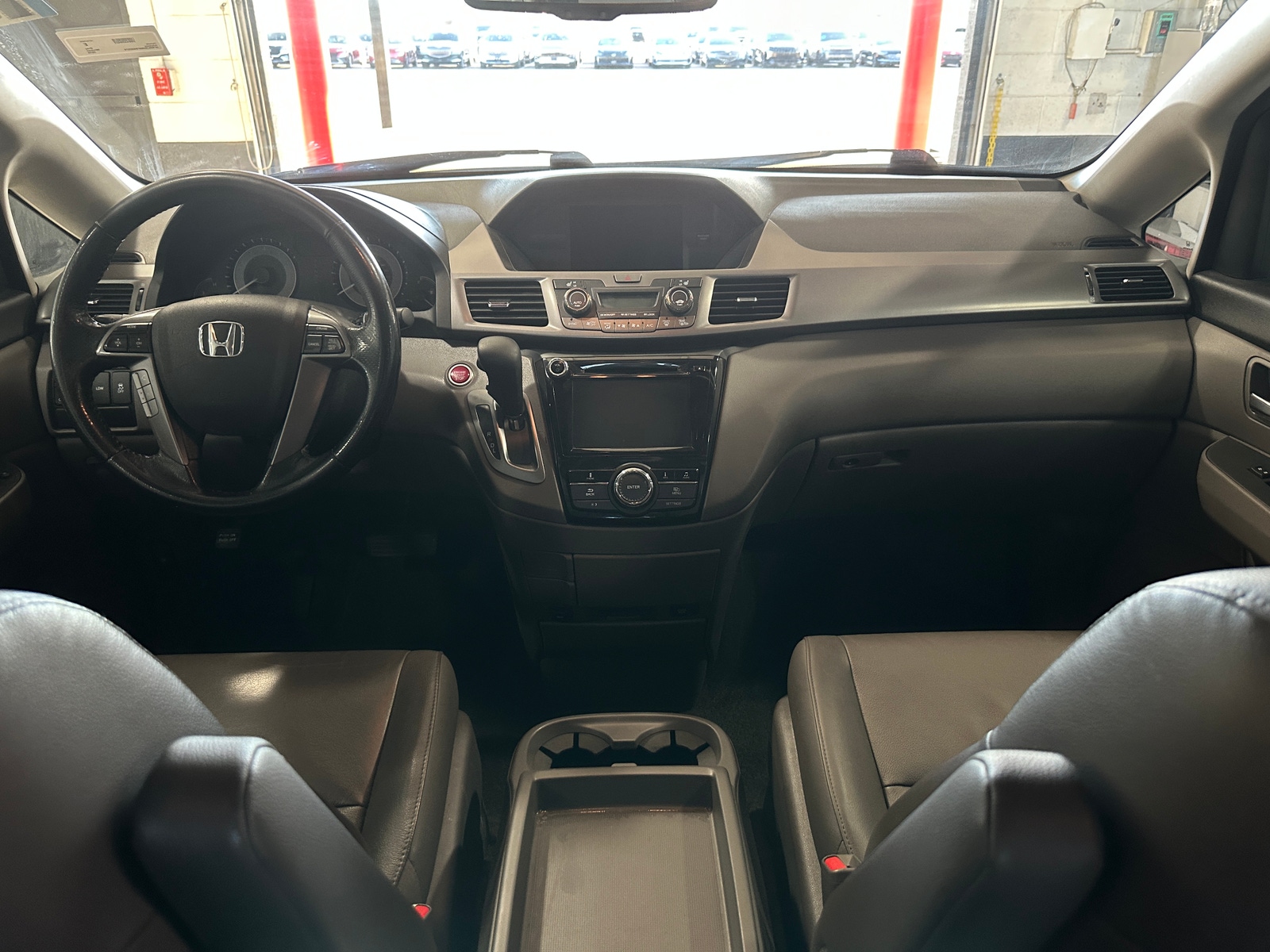 Thumbnail: 2015 Honda Odyssey - 2