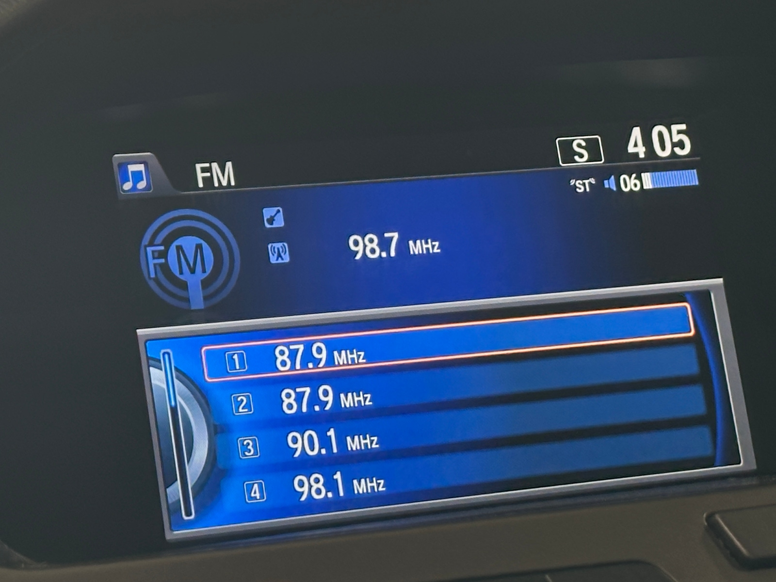 Thumbnail: 2015 Honda Odyssey - 3