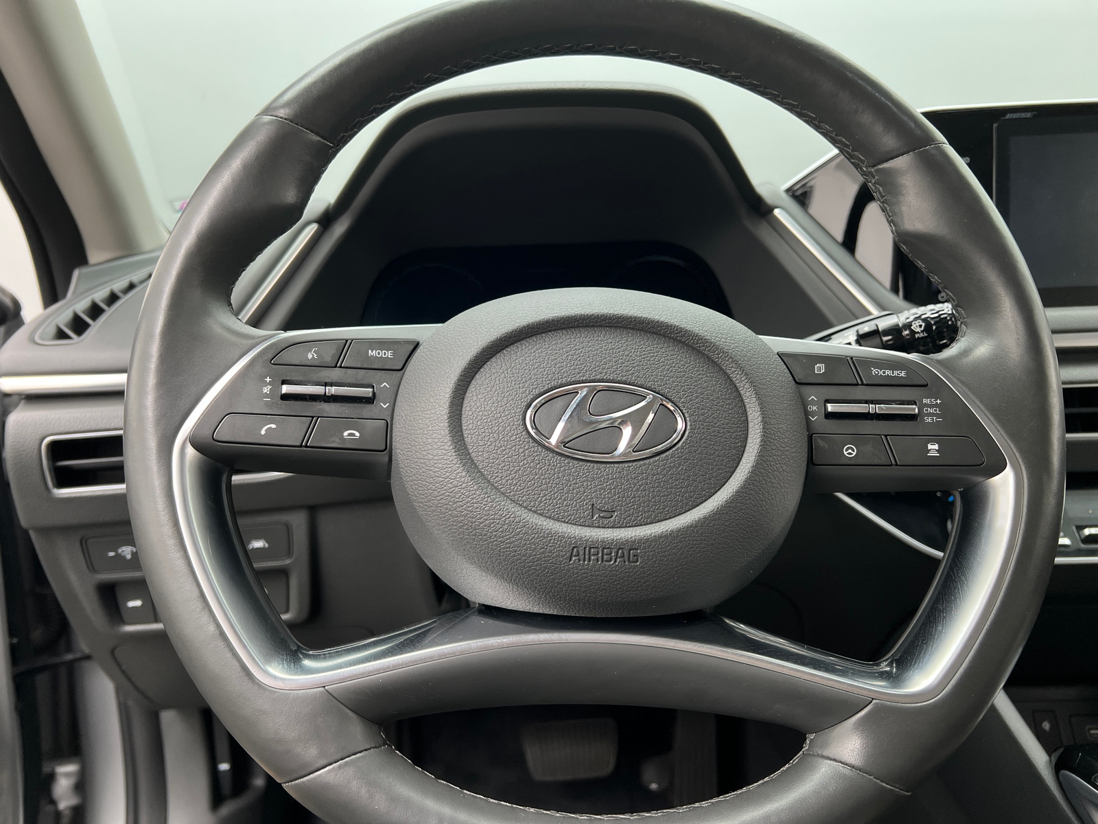 Thumbnail: 2020 Hyundai Sonata - 4