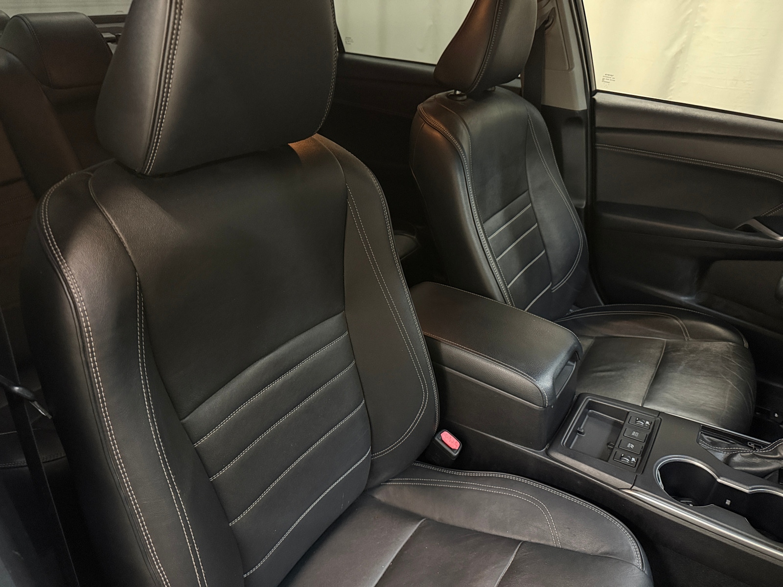 Thumbnail: 2015 Toyota Camry - 2