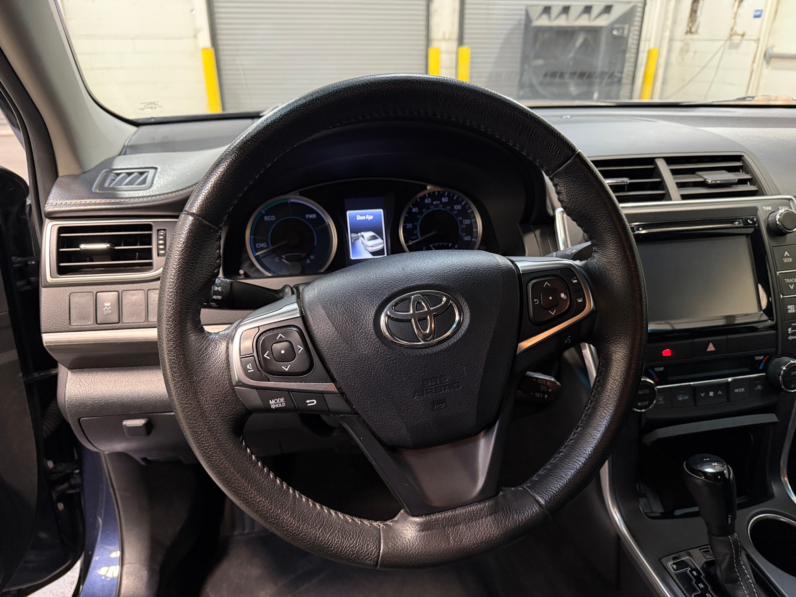 Thumbnail: 2015 Toyota Camry - 5